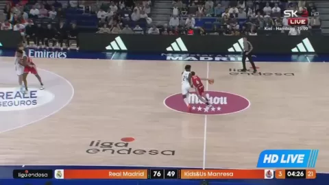 Poster siaran Real Madrid VS La Bruixa d'Or Manresa