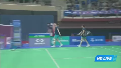 Poster siaran S.Lee/M.Park VS S.Lee/Y.Lee